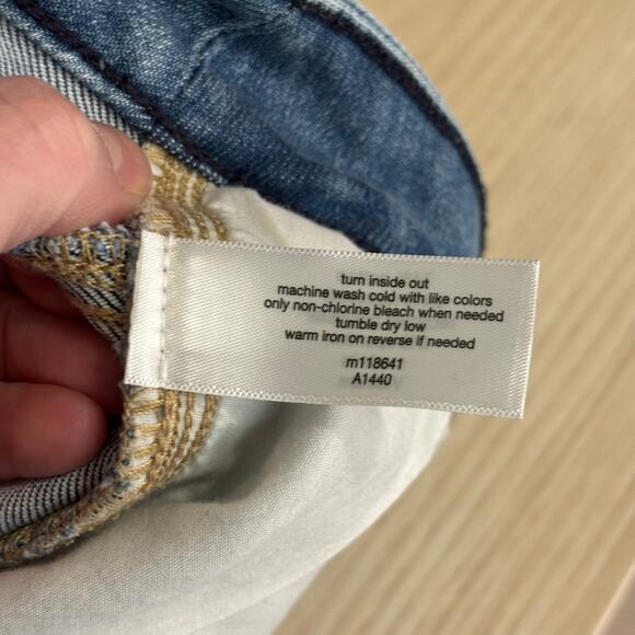 Lane Bryant Jeans Womens 26 Bootcut Knee Holes Distressed High Rise Ripped Torn‎ - Picture 10 of 11